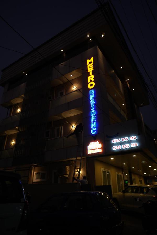 Metro Residency Otel Kochi Dış mekan fotoğraf