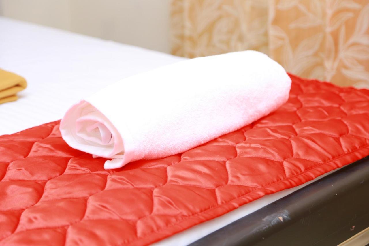 Metro Residency Otel Kochi Dış mekan fotoğraf