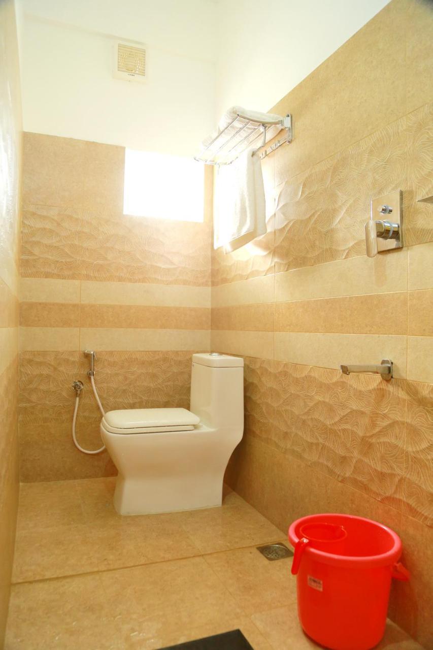 Metro Residency Otel Kochi Dış mekan fotoğraf