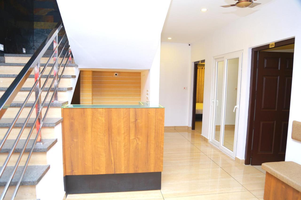 Metro Residency Otel Kochi Dış mekan fotoğraf