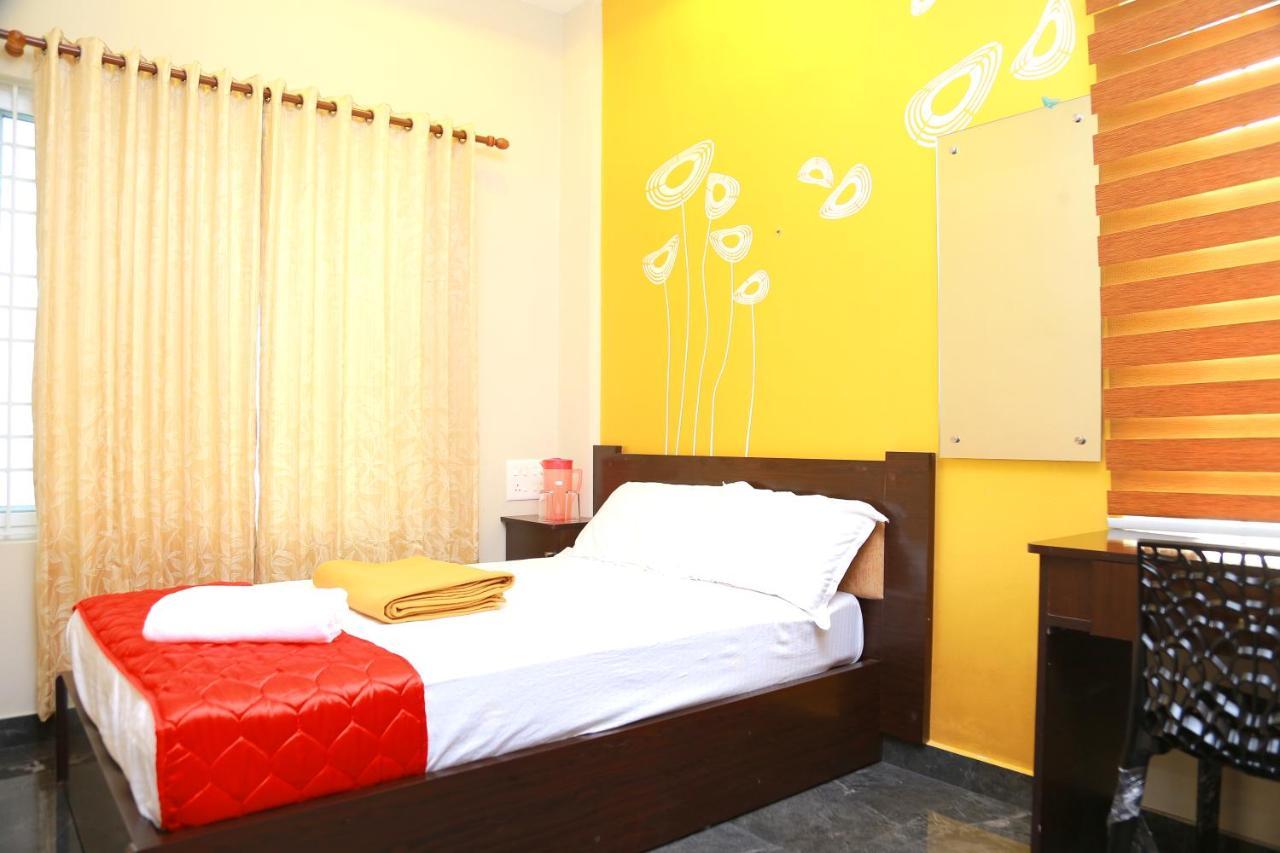 Metro Residency Otel Kochi Dış mekan fotoğraf
