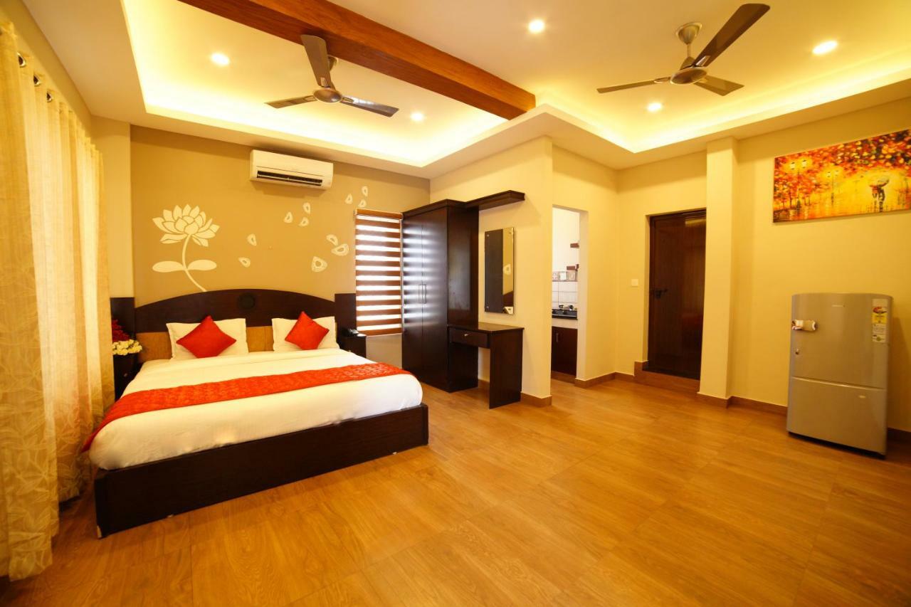 Metro Residency Otel Kochi Dış mekan fotoğraf